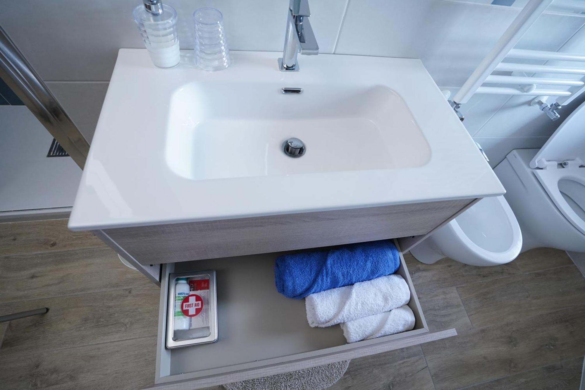 La Casa Di Azzurra Centro Citta Appartamento Fino A 4 Posti Letto E 2 Bagni Foggia Exteriér fotografie