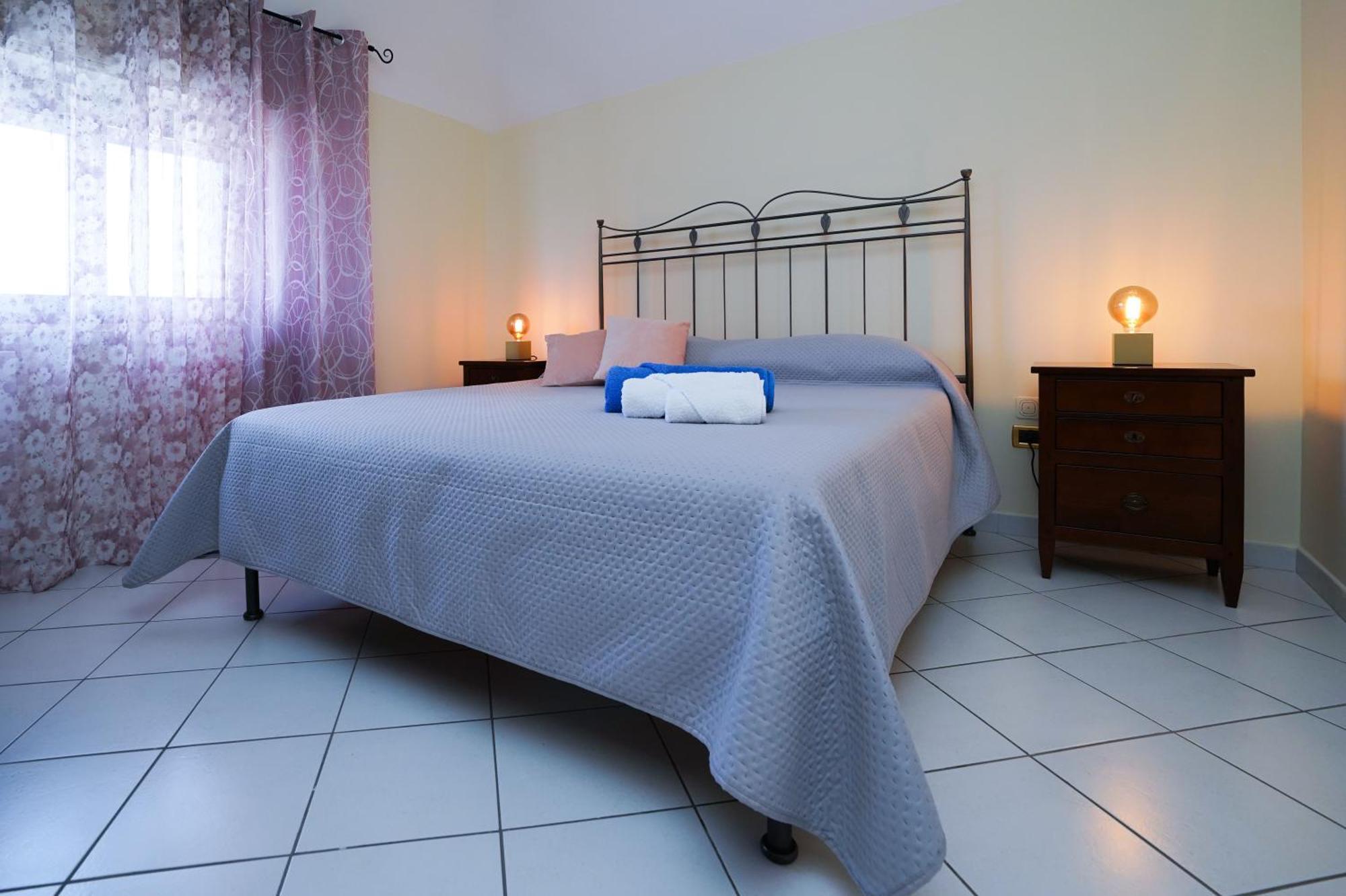 La Casa Di Azzurra Centro Citta Appartamento Fino A 4 Posti Letto E 2 Bagni Foggia Exteriér fotografie